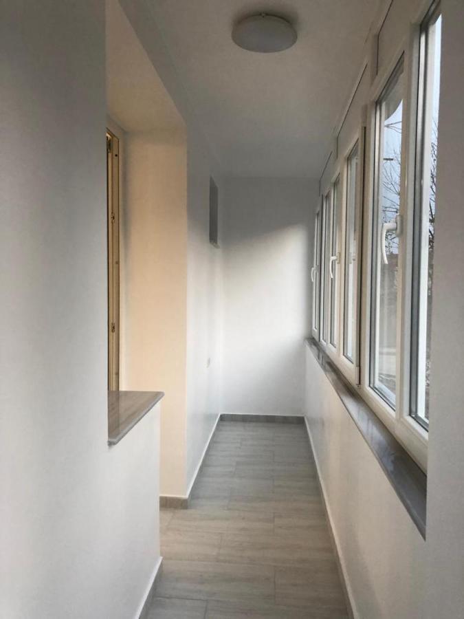 Abby Apartment Campulung Moldovenesc Ngoại thất bức ảnh